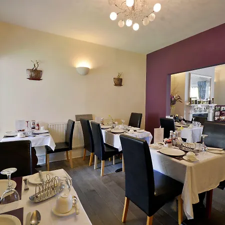 North Bay بيت ضيافة سكرابورو