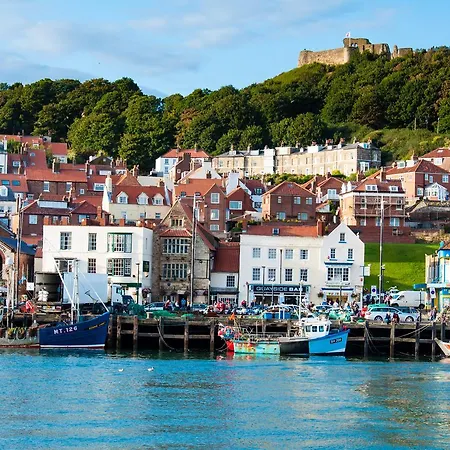 North Bay 4* Scarborough